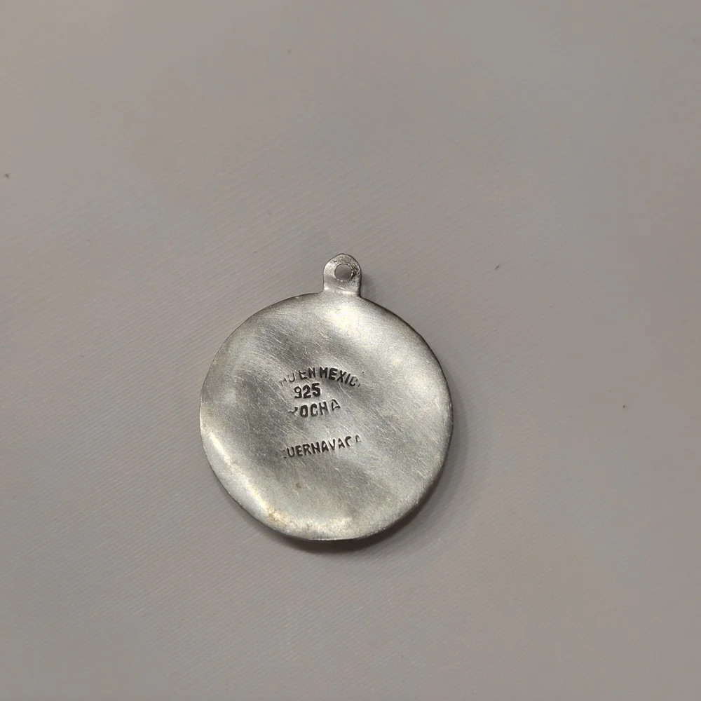 Vintage 925 Sterling Silver Mexico Cuernavaca Pendant - Picture 2 of 2